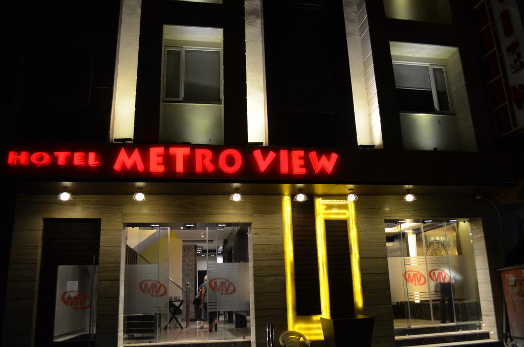 Hotel Metro View New Delhi Exterior photo